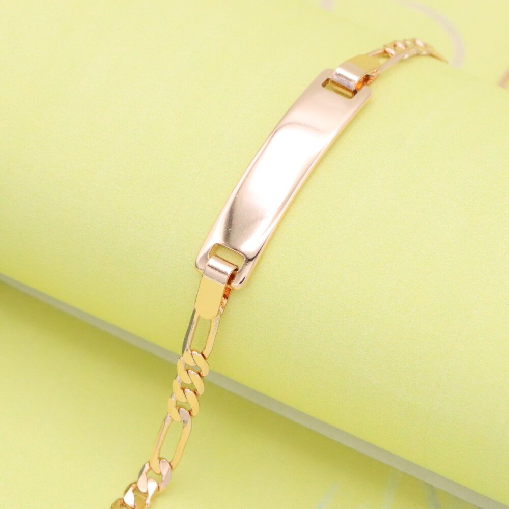 "Sleek Rose Gold Bracelet with Figaro Chain and Polished Plate, XPBL1084